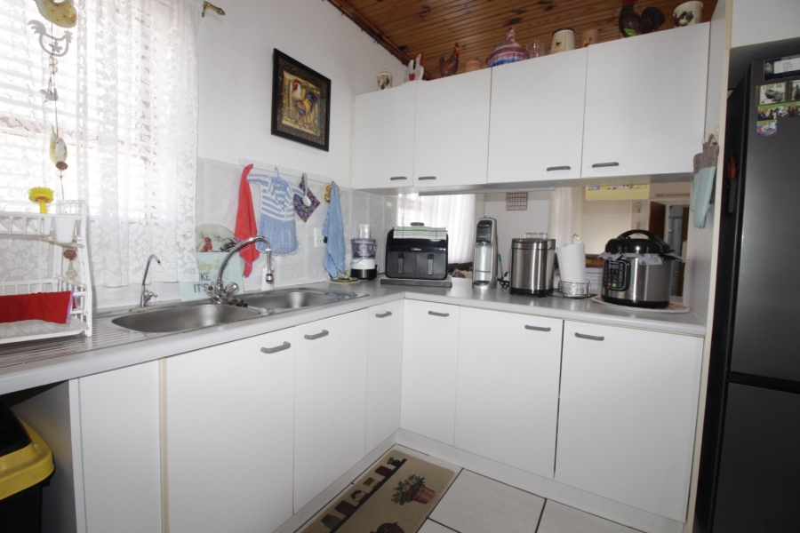  Bedroom Property for Sale in C Place Eastern Cape
